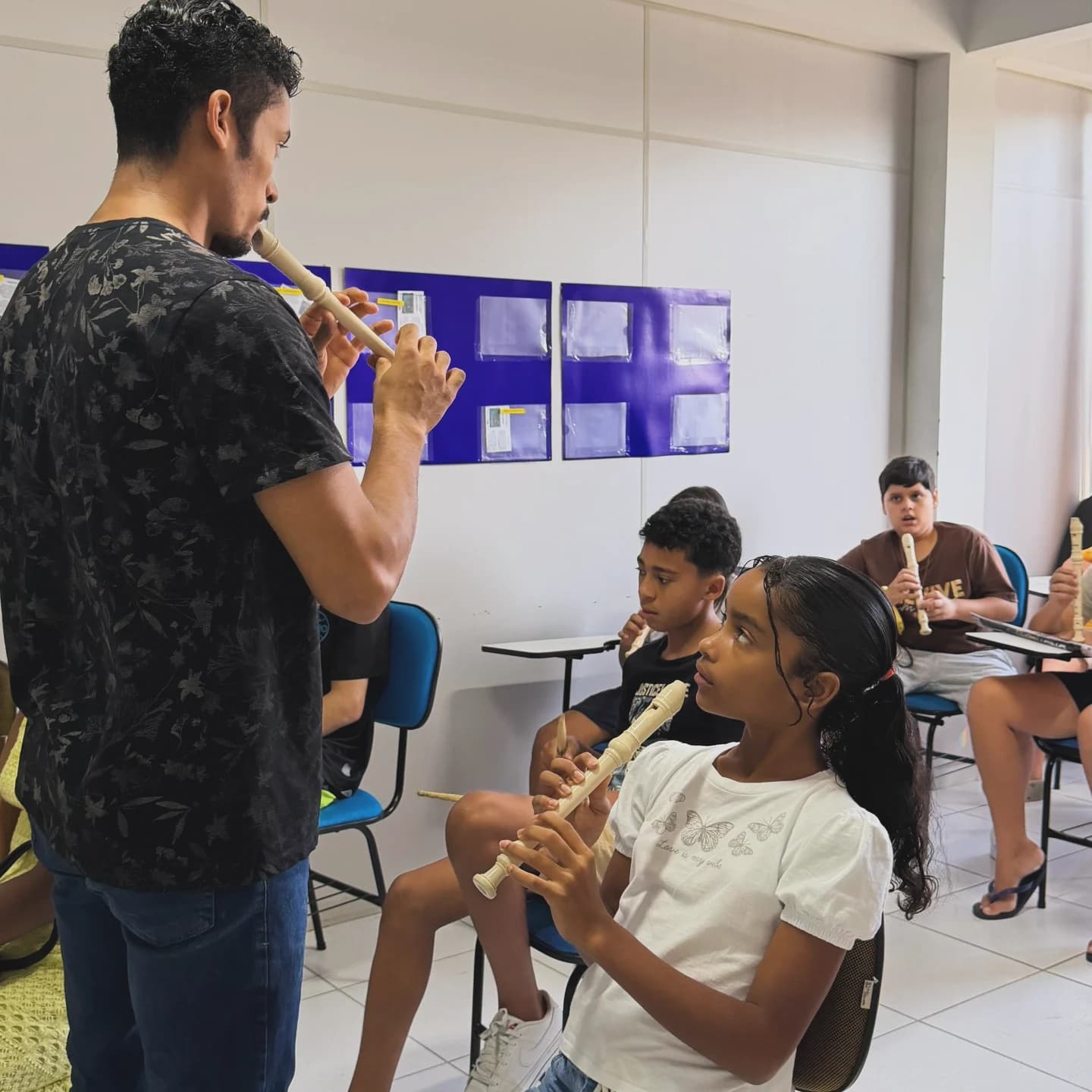 Ação do projeto Pelo Reino Pela Rua 8